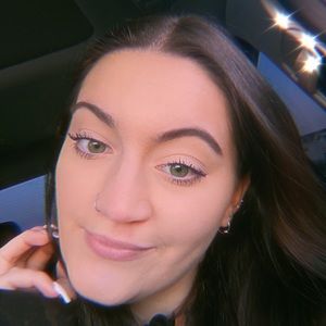 Meet your Posher, Lindsey